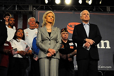 mccain-rally-mesa-arizona-2010_59