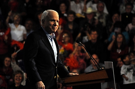 mccain-rally-mesa-arizona-2010_63