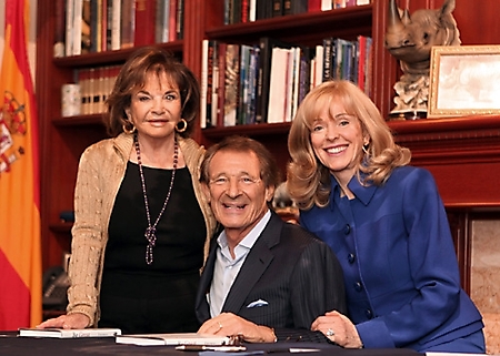 peter-thomas-book-signing-molina-phoenix-2009_08