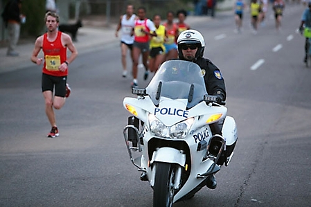 pf-changs-rock-n-roll-marathon-phoenix-2010_17