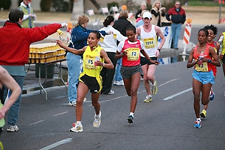 pf-changs-rock-n-roll-marathon-phoenix-2010_24