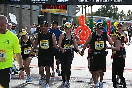 pf-changs-rock-n-roll-marathon-phoenix-2010_78