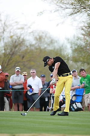 waste-management-phoenix-open-golfers-scottsdale-friday-2010_91