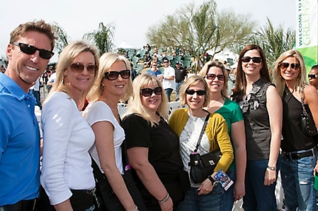 waste-management-phoenix-open-people-scottsdale-friday-2010_23