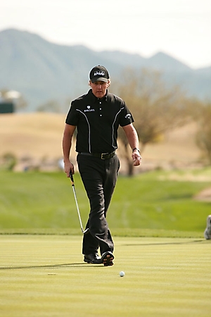 phoenix-open-golfers-wednesday-scottsdale-2010_05