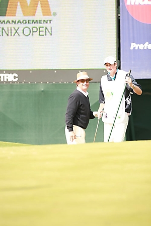 phoenix-open-golfers-wednesday-scottsdale-2010_73