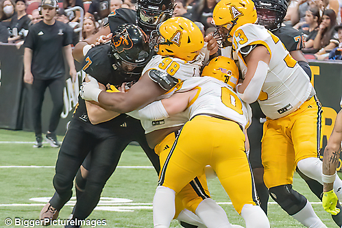 IMG_4253-denoise-denoise_1777329147_69efe3fbf2c90