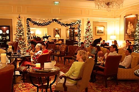 ritz-carlton-christmas-in-july-phoenix-2009_27