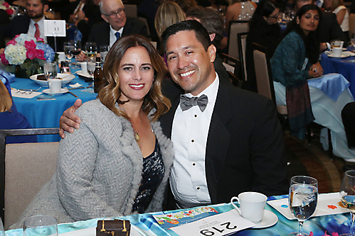 McNight_2017-Jennifer_Bonnett_and_Dr._Javier_Cardenas