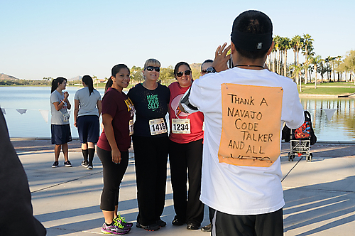 SaluteTroopsRun_05