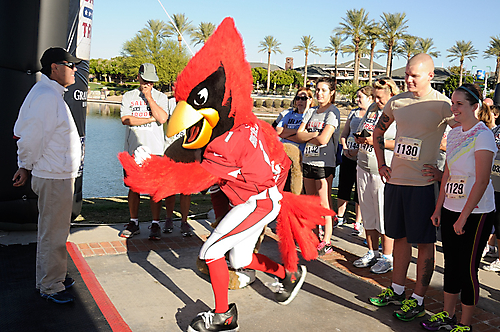 SaluteTroopsRun_28