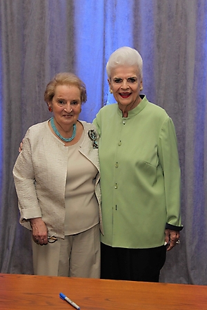 sandra-day-oconnor-awards-luncheon-phoenix-2009_18