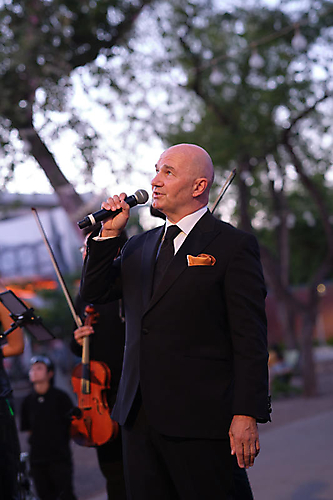 Scottsdale_Arts_CEO_Dr._Gerd_Wuestemann_02_photo_by_David_Blakeman_1776725843_69e6af5329b16