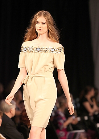 scottsdale-fashion-week-runway-shows-phoenix-2009_87