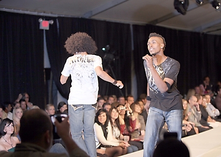 scottsdale-fashion-week-runway-shows-phoenix-2009_98