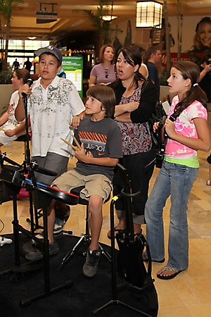 microsoft-grand-opening-scottsdale-2009_08