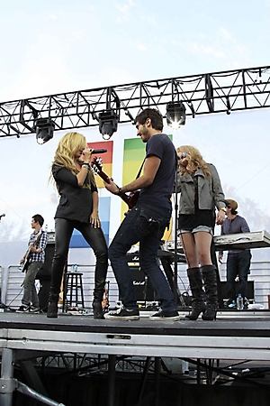 microsoft-grand-opening-scottsdale-2009_38