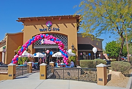 tasti-d-lite-grand-opening-scottsdale-2010_01