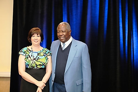 florence-crittenton-teaming-up-for-kids-luncheon-henry-aaron-phoenix-2010_30