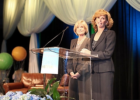 florence-crittenton-teaming-up-for-kids-luncheon-phoenix-2010_54