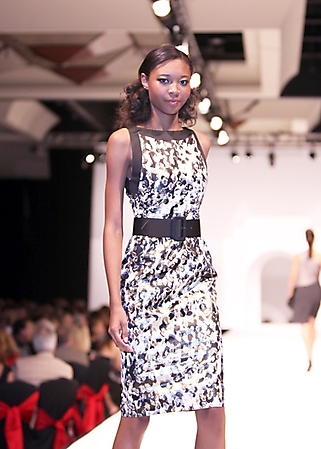 brophy-saks-fashion-show-phoenix-2009_49