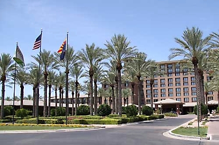 westin-keirland-pool-scottsdale-june-2009-01