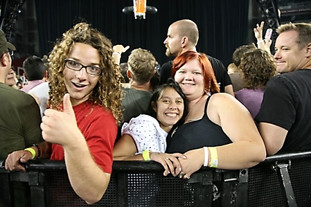 u2-university-of-phoenix-glendale-2009_26