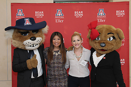 Mascots_with_girls-credit_Rubino_West_Photography