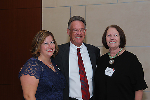 Vicki_Fleischer_with_Clark_and_Roni_Woolston-credit_Rubino_West_Photography