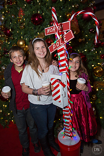 Unleashed_Holiday_Tree_Lighting_(28_of_74)