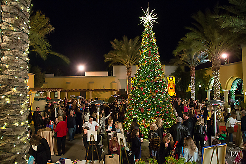 Unleashed_Holiday_Tree_Lighting_(60_of_74)