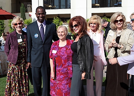 vernon-parker-gospel-lunch-scottsdale-2010_37