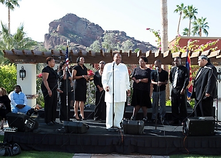 vernon-parker-gospel-lunch-scottsdale-2010_38