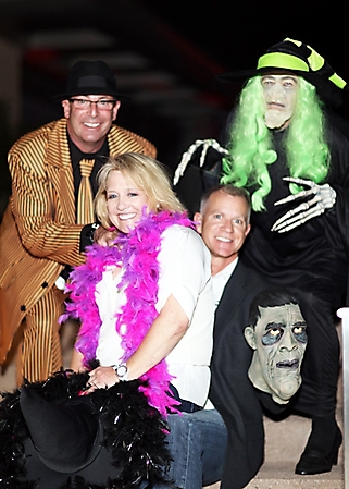 w-scottsdale-hotel-halloween-2009_57