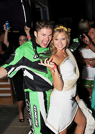 w-scottsdale-hotel-halloween-2009_83