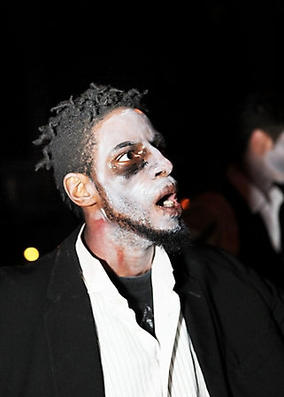 thiller-dancers-halloween-w-scottsdale-2009_22