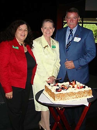 west-valley-women-celebrate-fourth-anniversary-2009_07