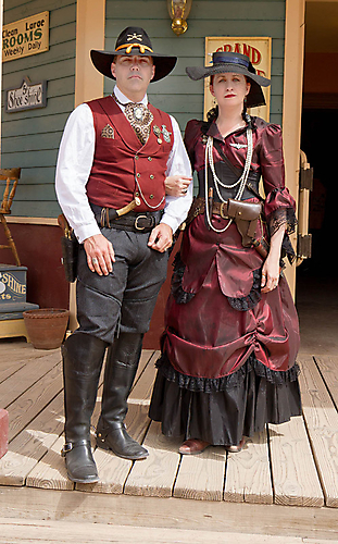 Gallery - Wild Wild West Steampunk Con 5 - Picture: IMG_0026
