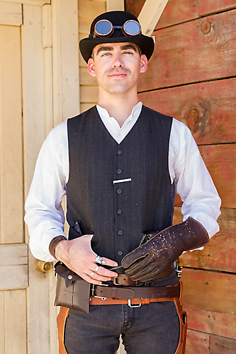 Gallery - Wild Wild West Steampunk Con 5 - Picture: IMG_8527