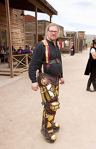 Gallery - Wild Wild West Steampunk Con 5 - Picture: IMG_9075