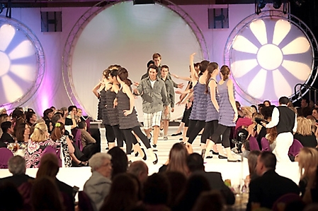 xavier-fashion-show-1-phoenix-2010_23