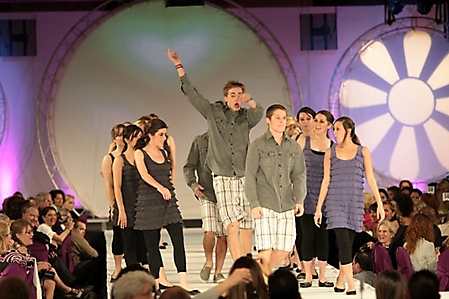 xavier-fashion-show-1-phoenix-2010_26