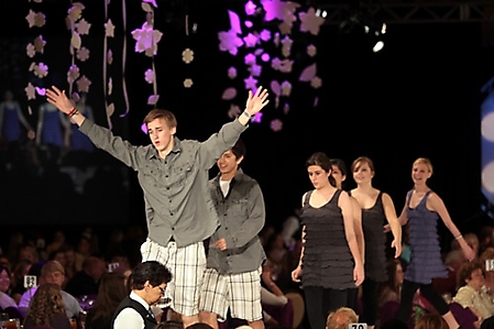 xavier-fashion-show-1-phoenix-2010_27