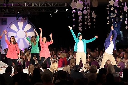 xavier-fashion-show-1-phoenix-2010_69