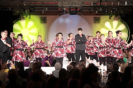xavier-fashion-show-2-phoenix-2010_31