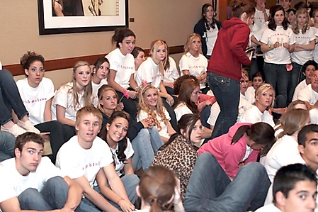 xavier-fashion-show-and-luncheon-behind-the-scenes-phoenix-2010_10