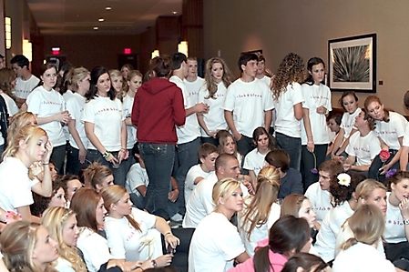 xavier-fashion-show-and-luncheon-behind-the-scenes-phoenix-2010_11
