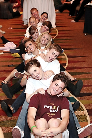 xavier-fashion-show-and-luncheon-behind-the-scenes-phoenix-2010_19