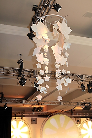 xavier-fashion-show-and-luncheon-behind-the-scenes-phoenix-2010_30