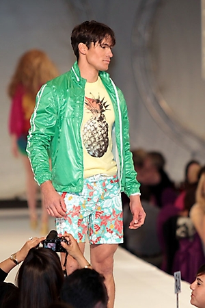 xavier-saks-fashion-show-phoenix-2010_31